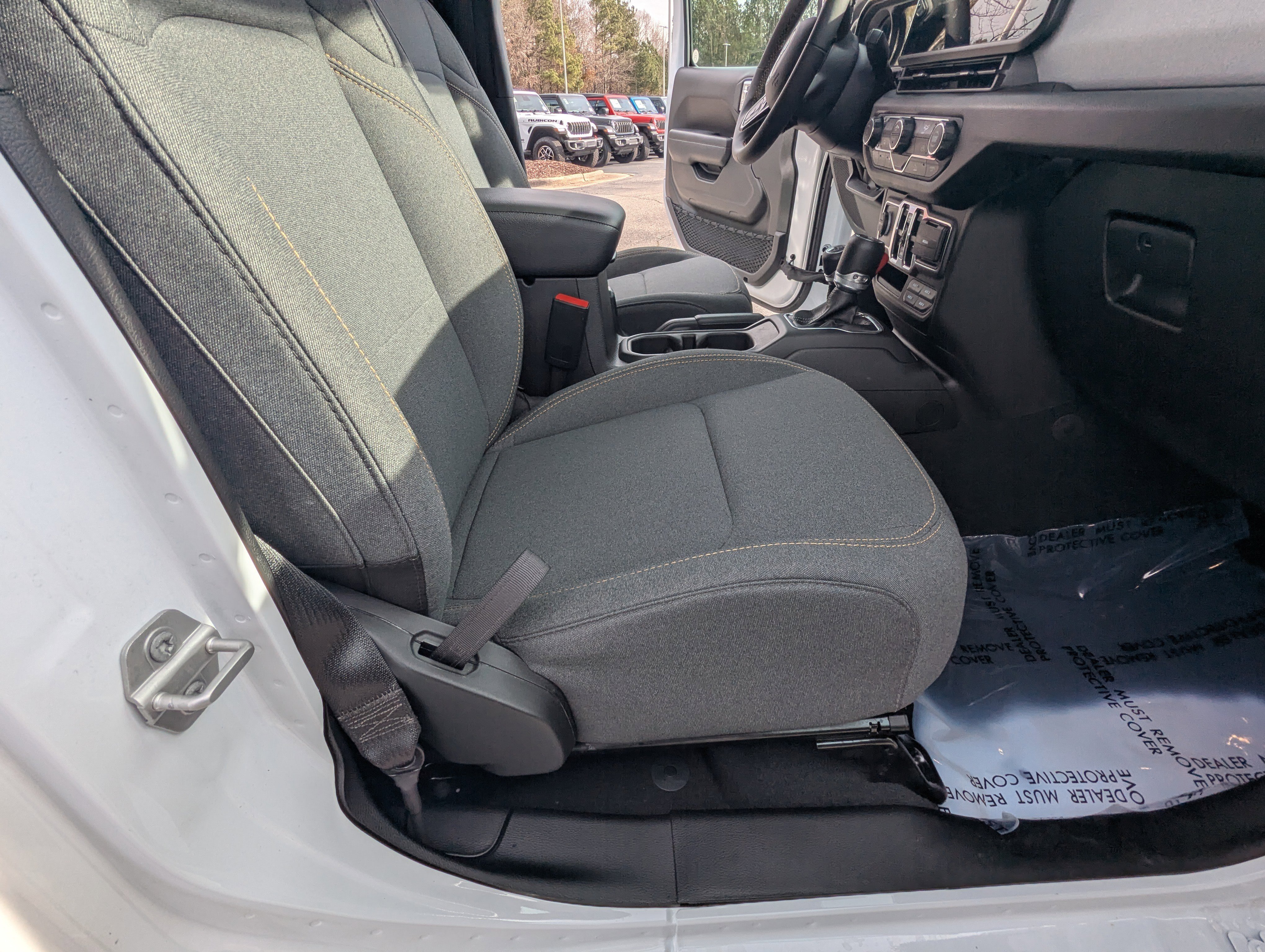 Used 2024 Jeep Wrangler Sport S image 13