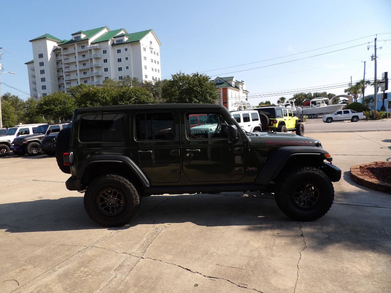 Used 2023 Jeep Wrangler Unlimited Rubicon w/ Xtreme 35 Tire Package image 5