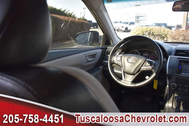Used 2016 Toyota Camry SE image 23