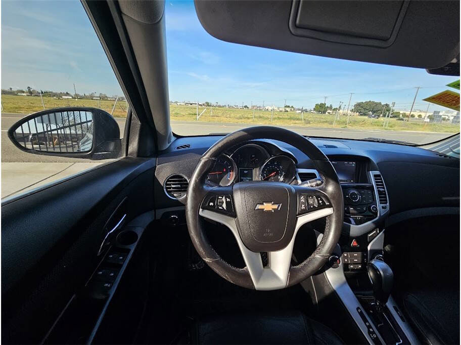 Used 2014 Chevrolet Cruze LTZ w/ RS Package image 19