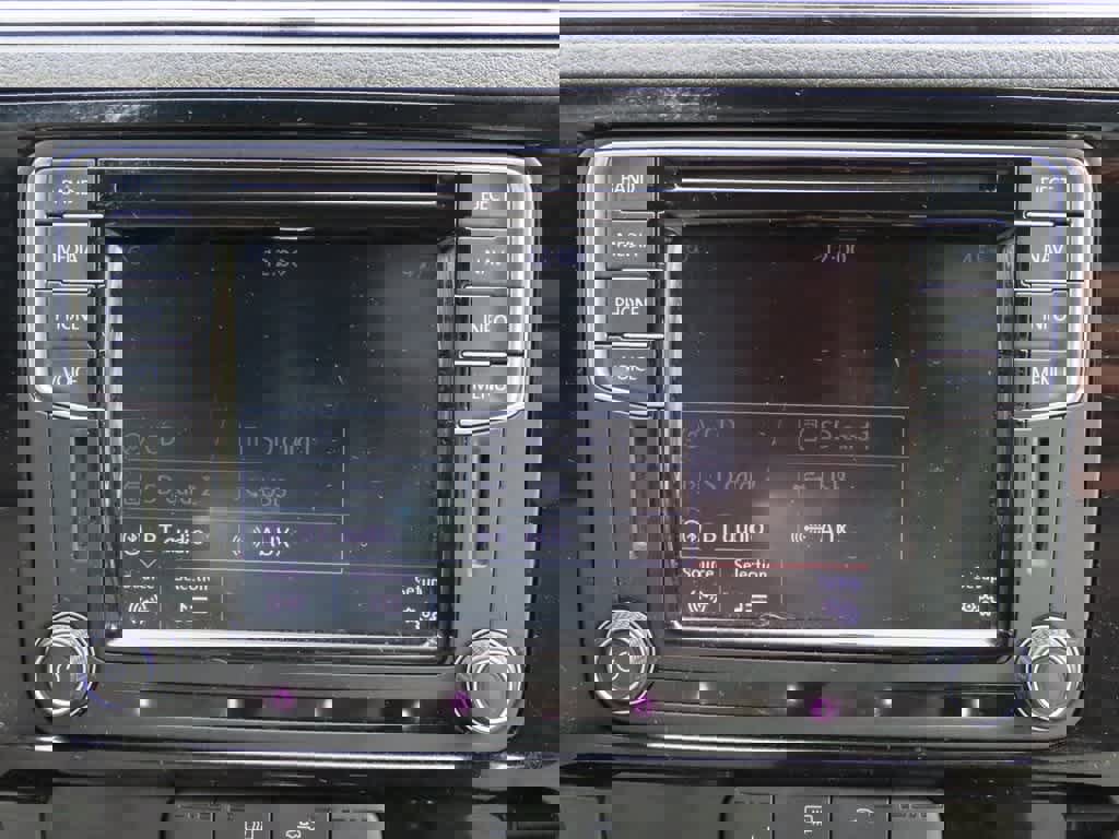 Used 2016 Volkswagen Jetta Sport w/ Lighting Package image 19