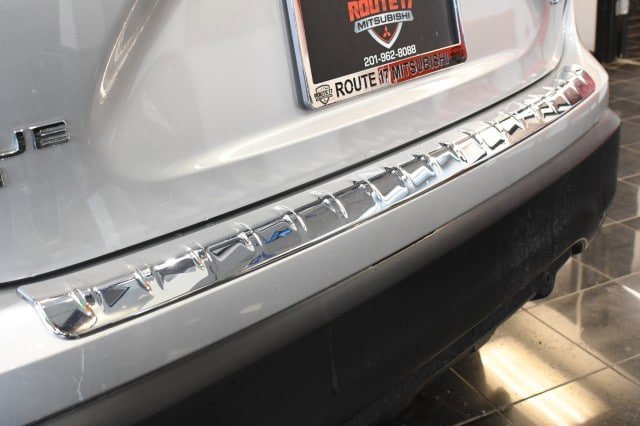 Used 2022 Nissan Rogue Sport SL AWD/4WD image 16