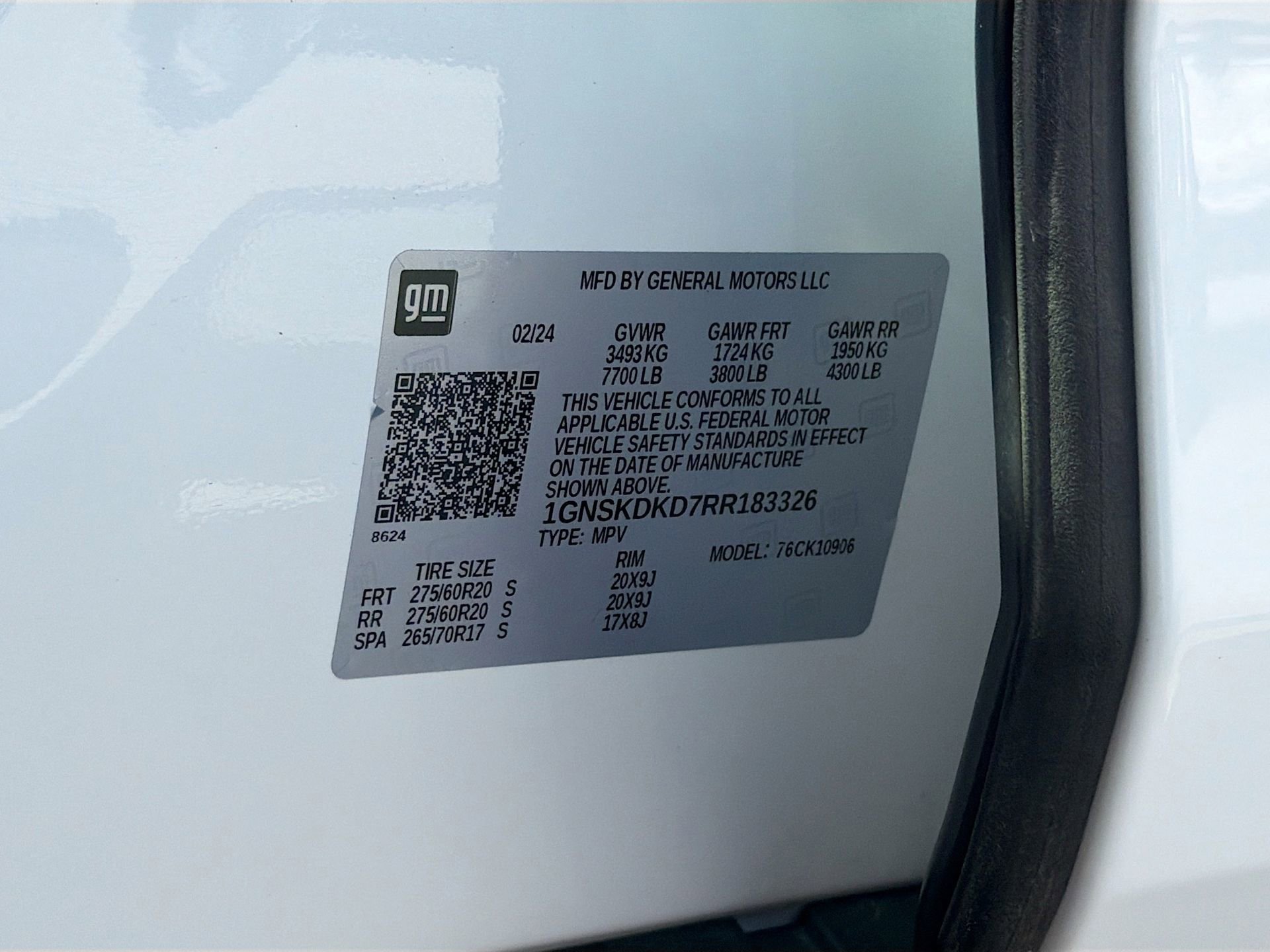 Used 2024 Chevrolet Suburban Z71 w/ Luxury Package image 48