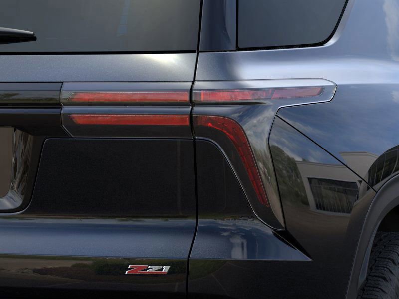 New 2025 Chevrolet Traverse Z71 w/ Enhanced Driving Package image 11