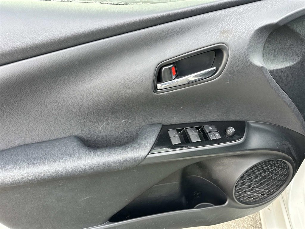 Used 2019 Toyota Prius XLE image 14