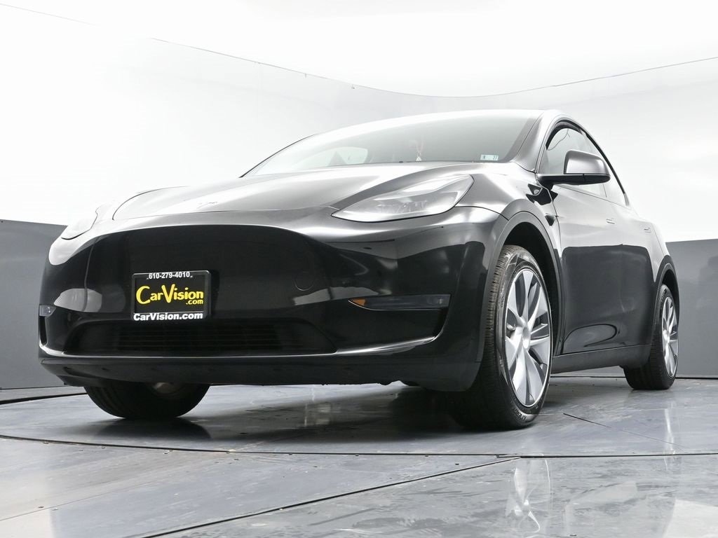 Used 2023 Tesla Model Y Long Range image 54