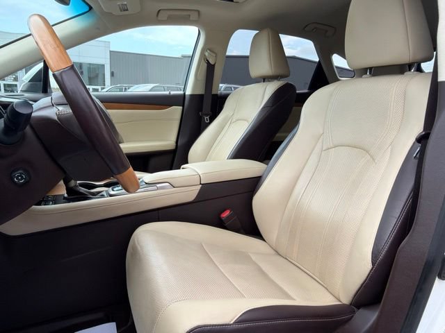 Used 2019 Lexus RX 350 AWD w/ Navigation Package image 14