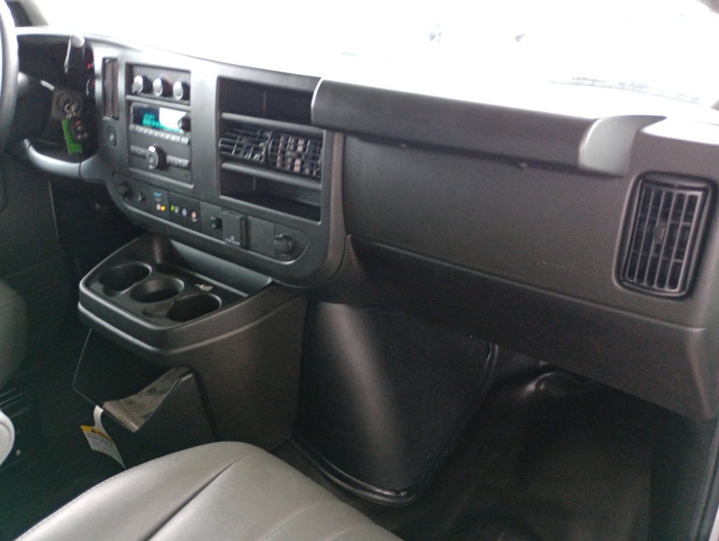 New 2025 GMC Savana 2500 w/ Driver Convenience Package RWD image 21