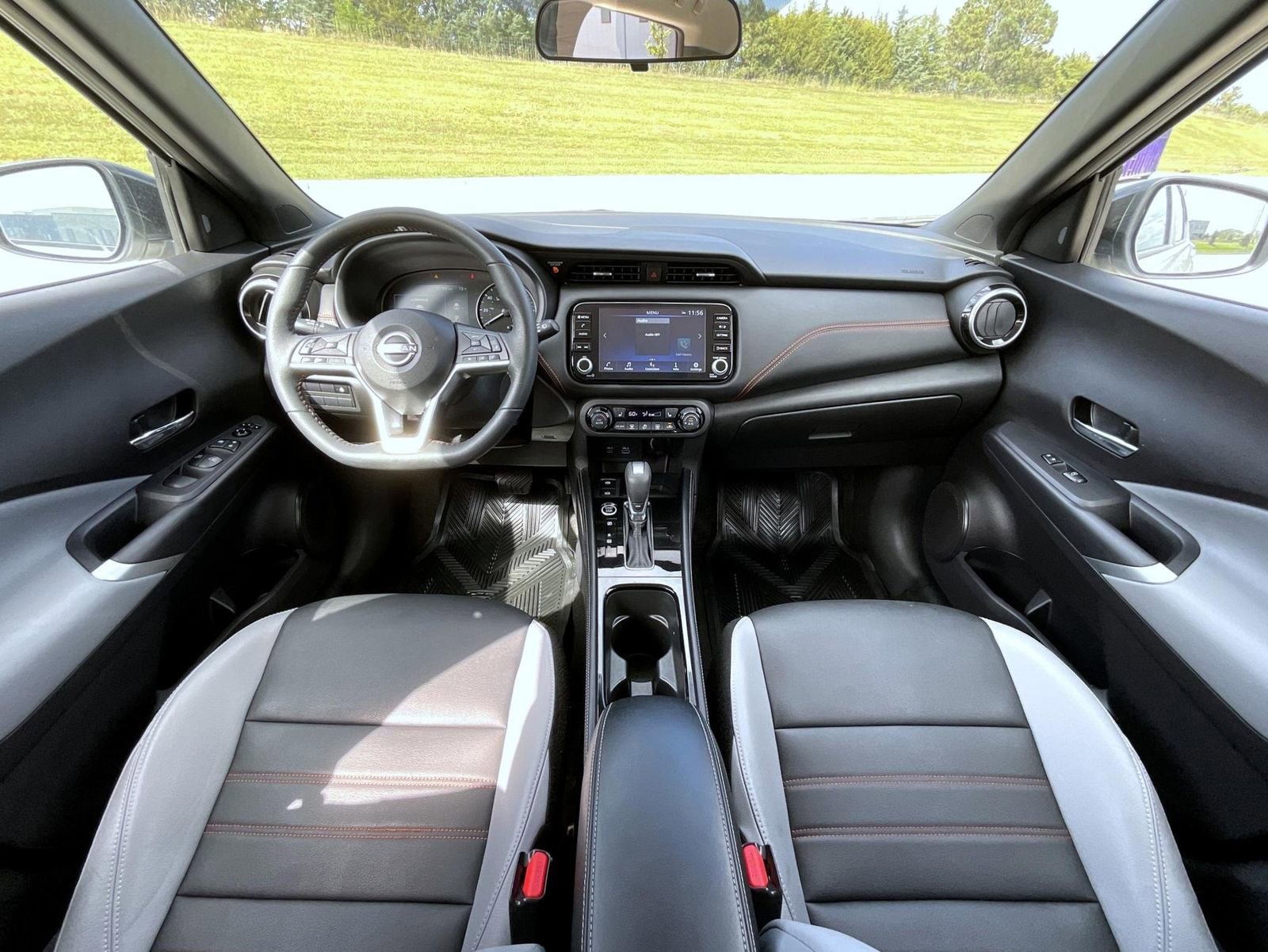 Certified 2024 Nissan Kicks SR w/ SR Premium Package image 15