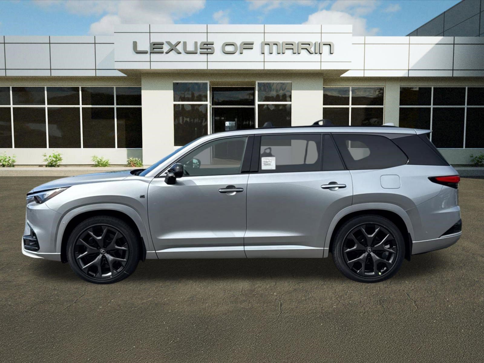 New 2026 Lexus TX 500h AWD image 2