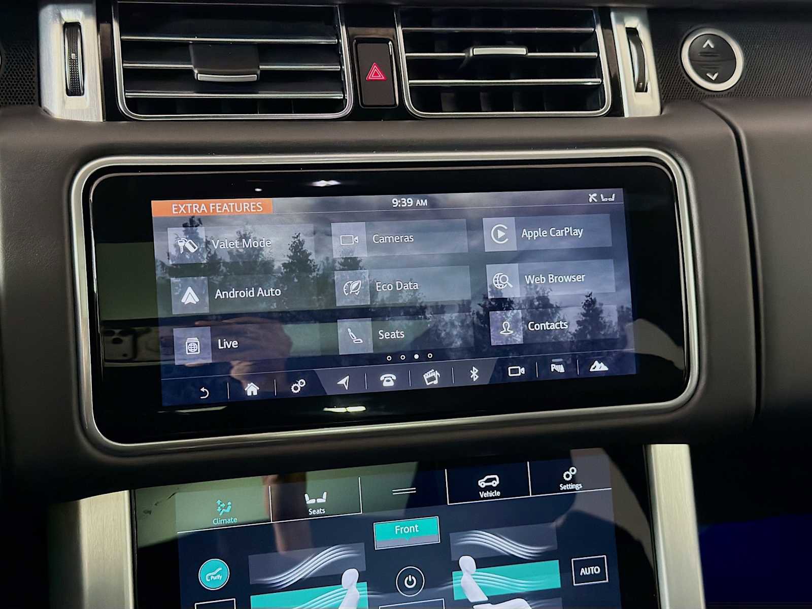 Used 2022 Land Rover Range Rover P525 Westminster Edition image 14