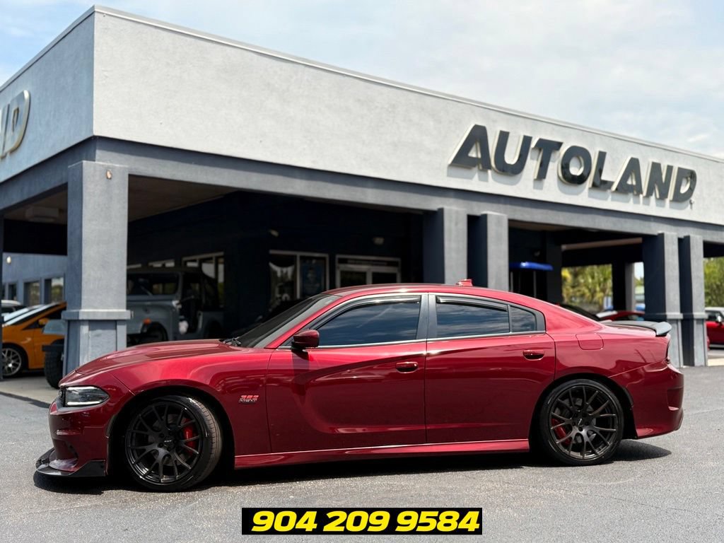 Used 2017 Dodge Charger R/T Scat Pack w/ Beats Audio Group RWD image 5