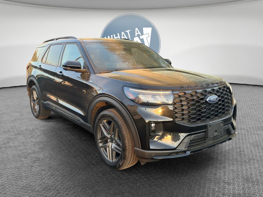 Used 2025 Ford Explorer ST-Line w/ ST-Line Street Pack AWD/4WD image 1