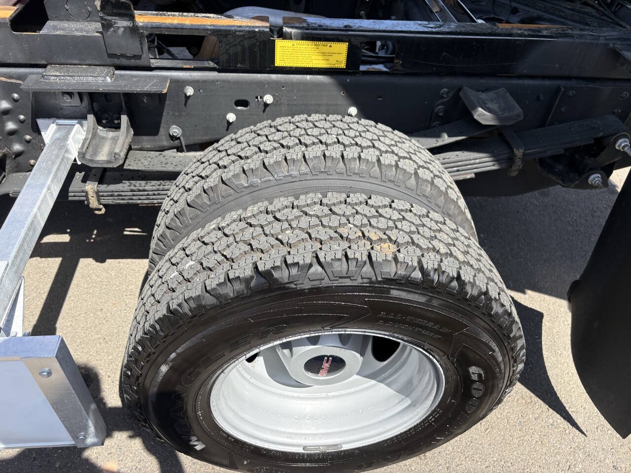 Used 2013 GMC Sierra 3500 W/T RWD image 31
