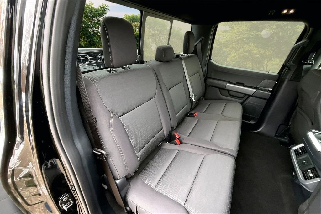 New 2026 Ford F150 XLT w/ Equipment Group 302A MID image 9