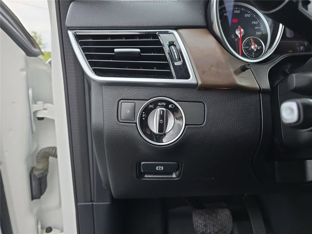 Used 2019 Mercedes-Benz GLS 550 4MATIC image 35