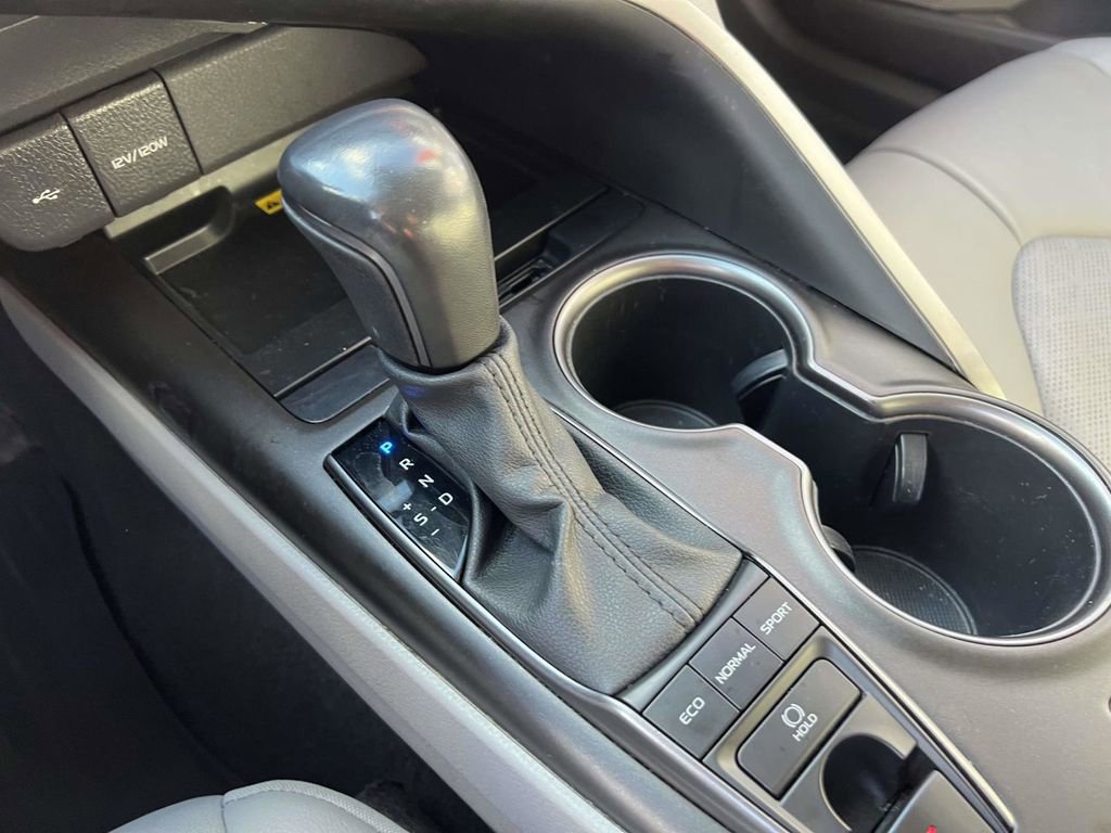 Used 2023 Toyota Camry XSE image 23