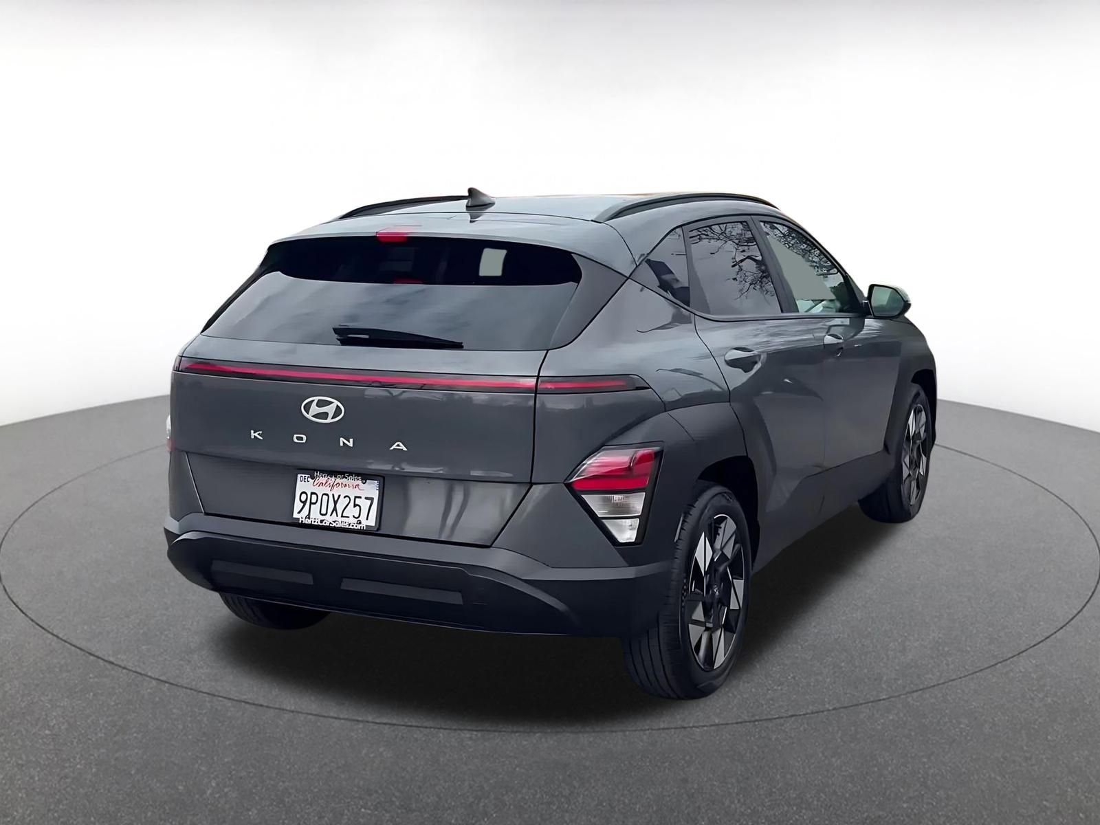Used 2025 Hyundai Kona SEL image 14