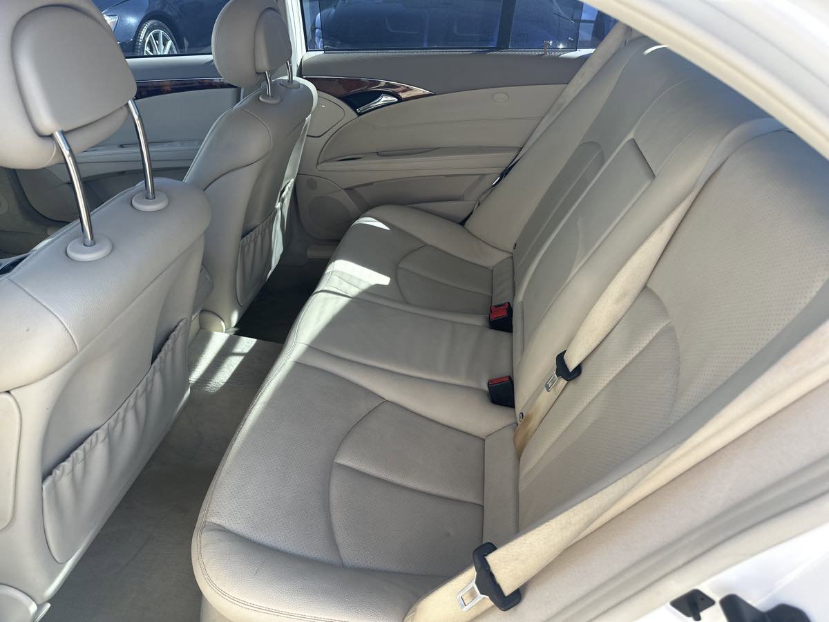 Used 2005 Mercedes-Benz E 320 Sedan image 13