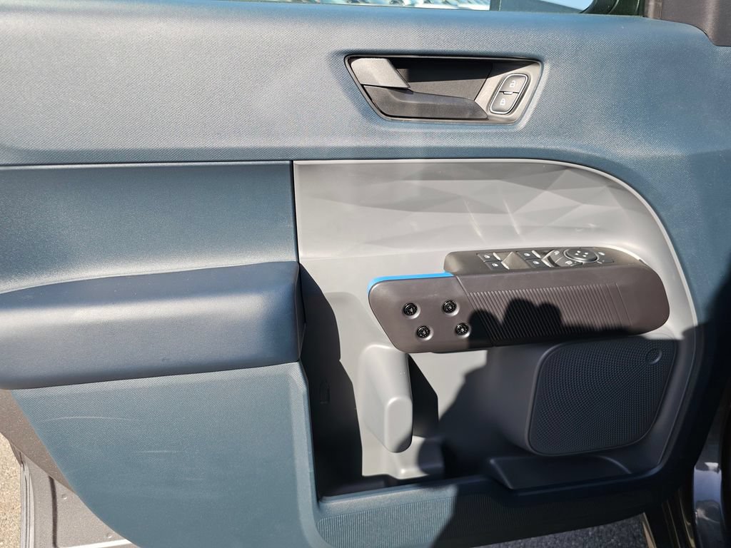 New 2026 Ford Maverick Lobo AWD/4WD image 18