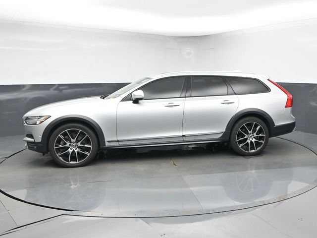 Used 2018 Volvo V90 T6 Cross Country w/ Convenience Package AWD/4WD image 4