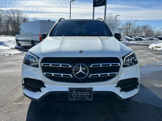 Used 2021 Mercedes-Benz GLS 580 4MATIC image 2