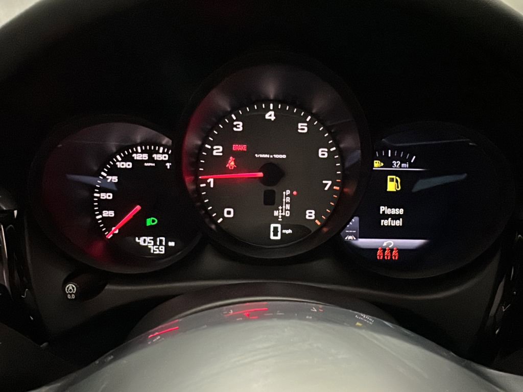 Used 2021 Porsche Macan S image 24