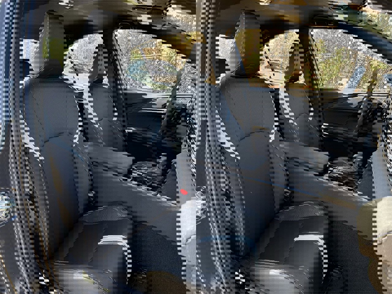 Used 2025 Toyota Camry Hybrid image 30