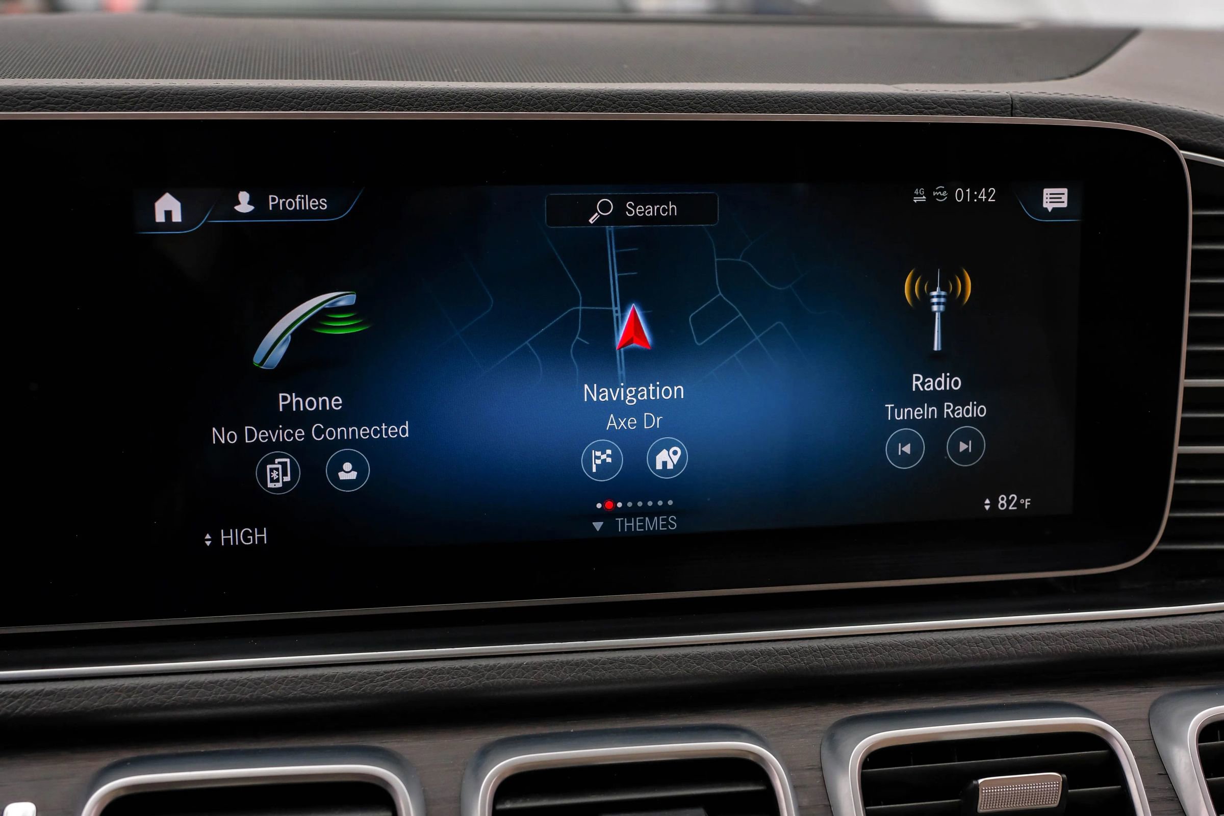 Used 2020 Mercedes-Benz GLS 450 4MATIC image 33