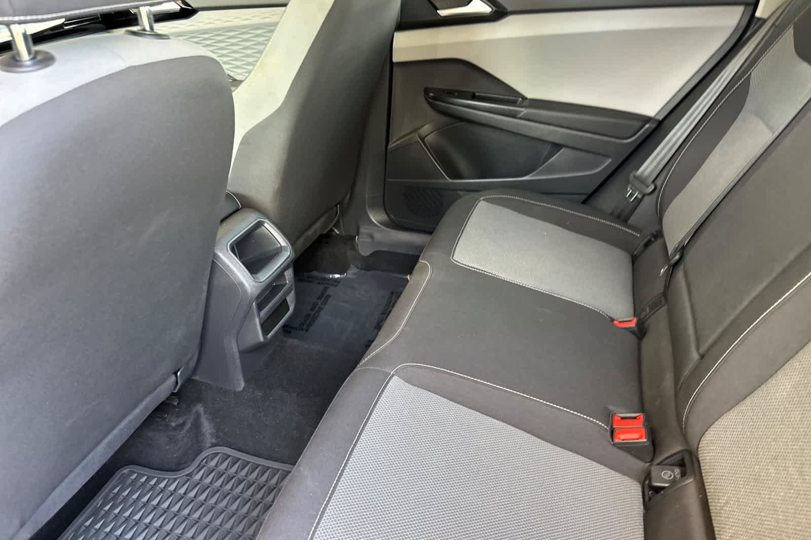 Used 2022 Volkswagen Taos S w/ IQ Drive S Package FWD image 4