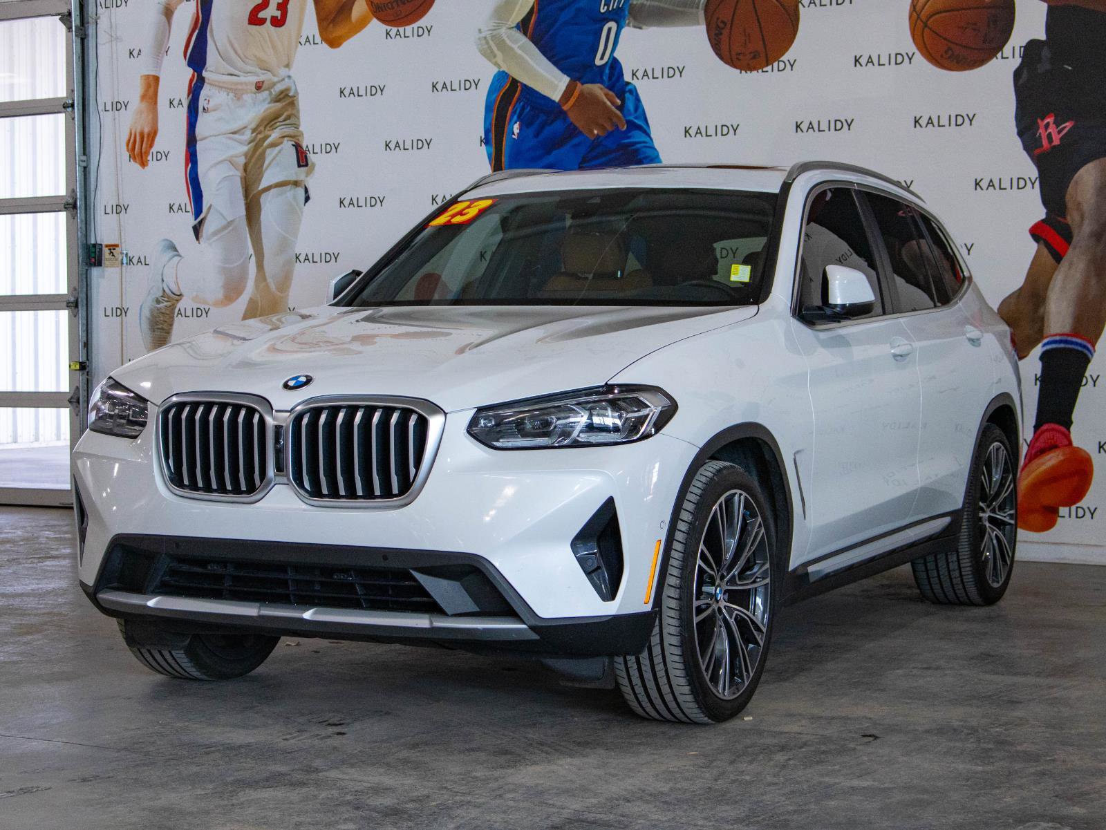 Used 2023 BMW X3 sDrive30i w/ Premium Package w/ZPA image 21