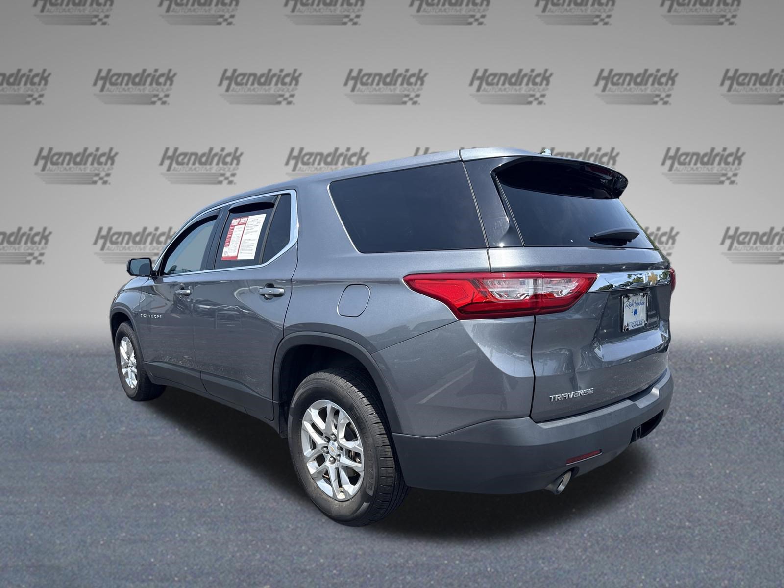Used 2020 Chevrolet Traverse LS FWD image 8