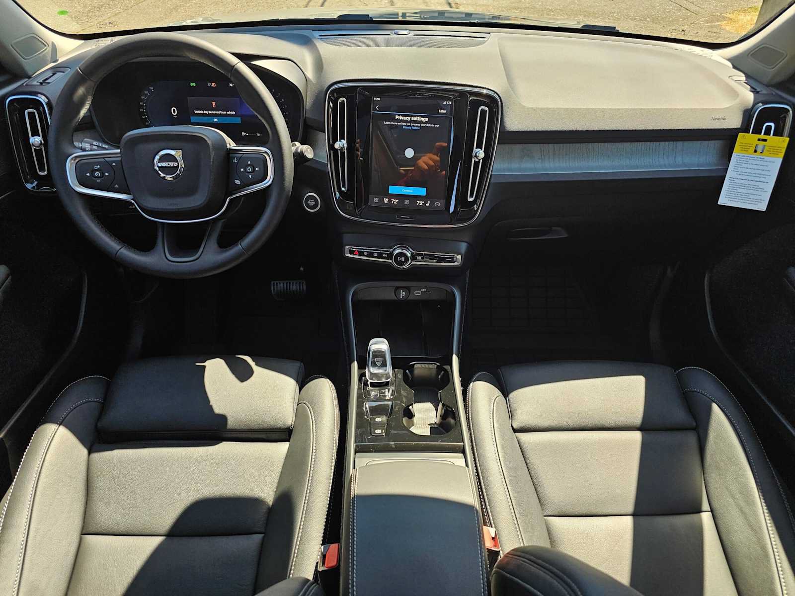 New 2026 Volvo XC40 B5 Plus w/ Protection Package Premier AWD/4WD image 19