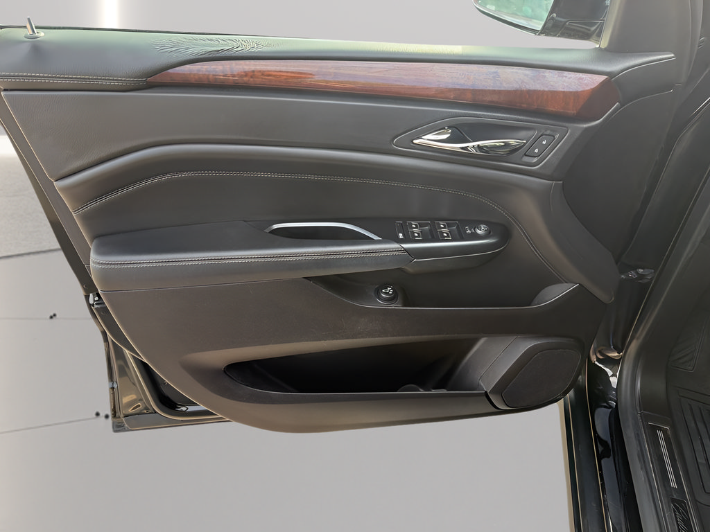Used 2015 Cadillac SRX Performance w/ Driver Awareness Package FWD image 21