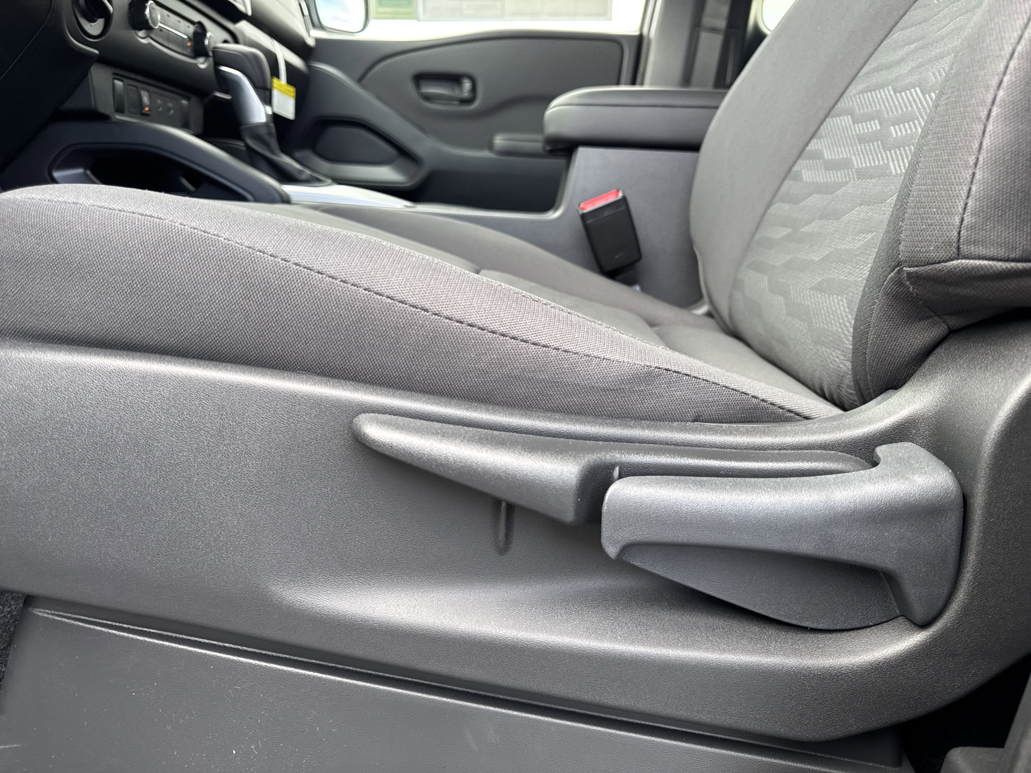 New 2026 Nissan Frontier S image 12