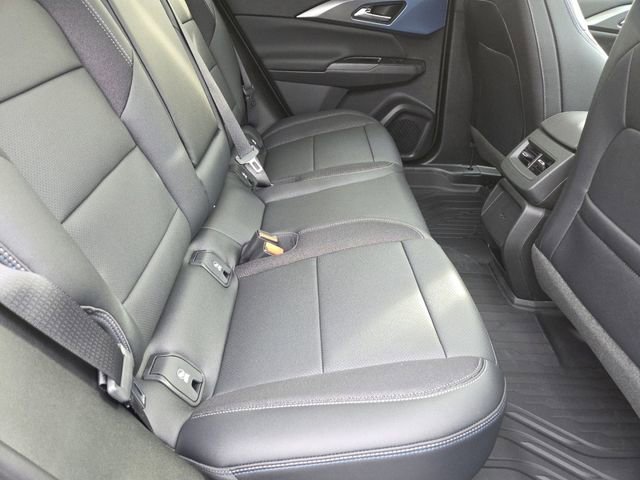 New 2026 Chevrolet Equinox EV LT image 30