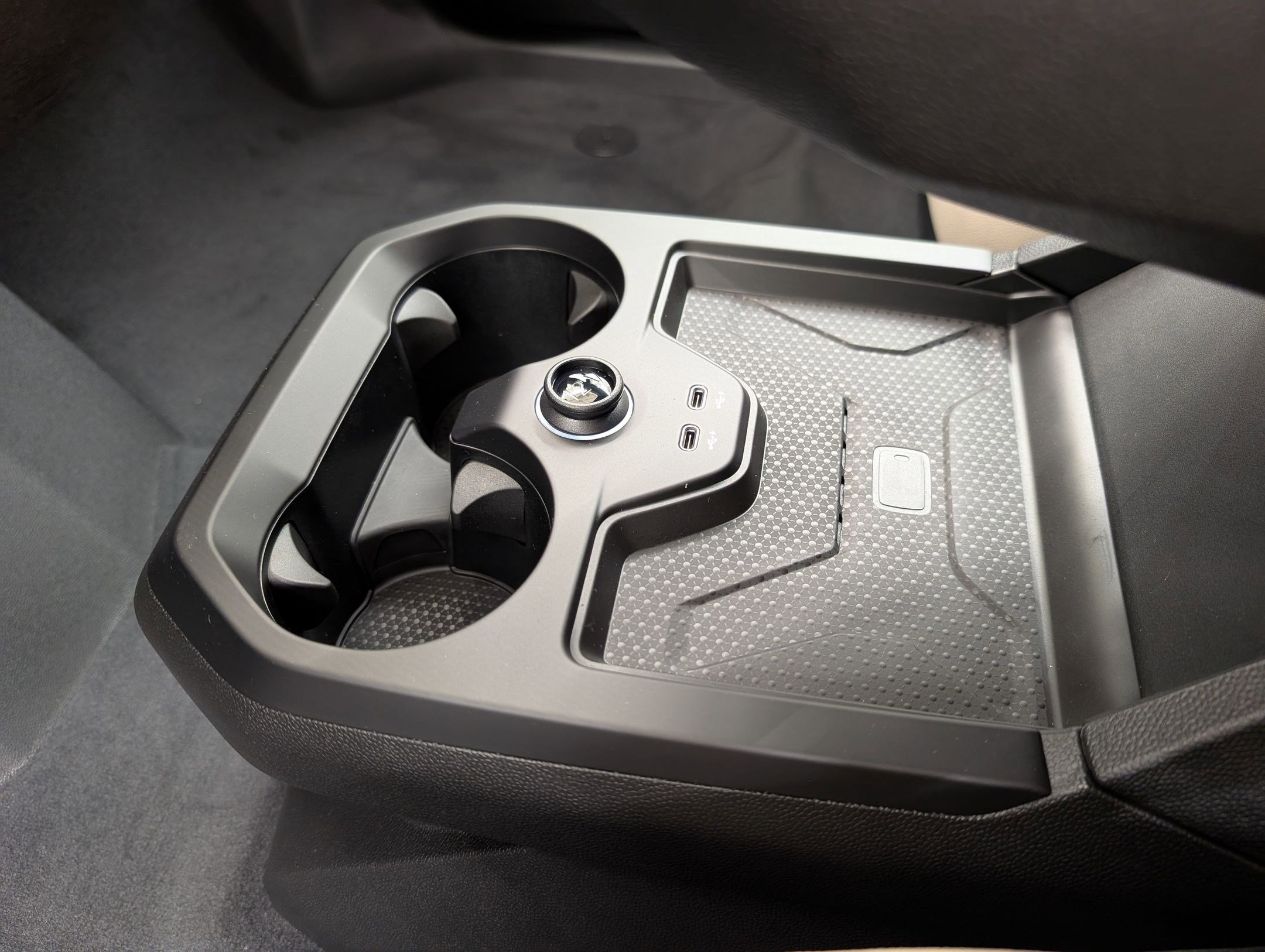 New 2026 BMW iX xDrive60 image 24