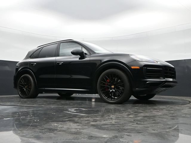 Used 2023 Porsche Cayenne GTS AWD/4WD image 36