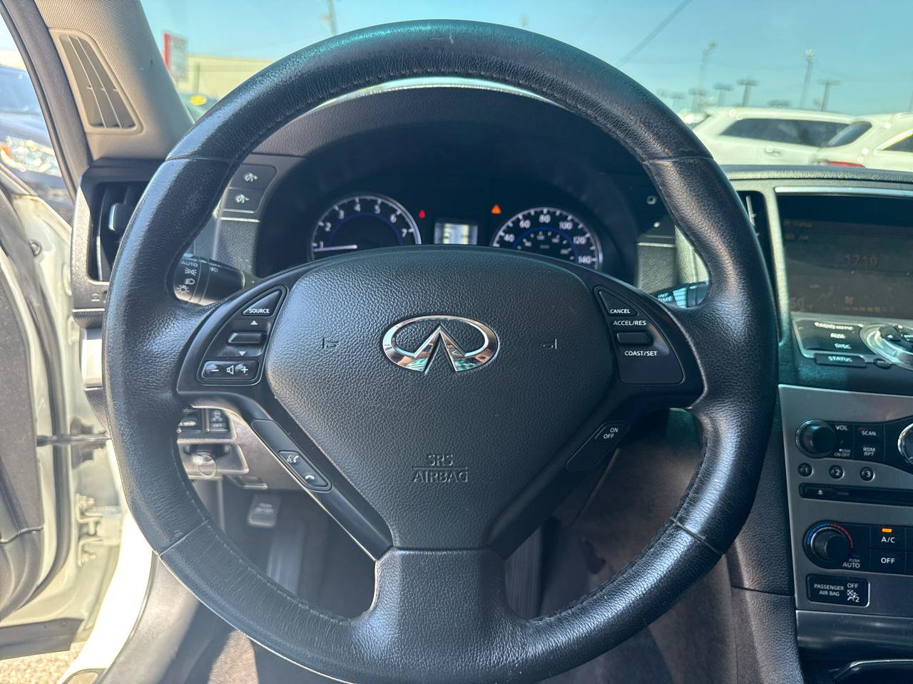 Used 2013 INFINITI G37 x Sedan w/ Premium Pkg AWD/4WD image 13
