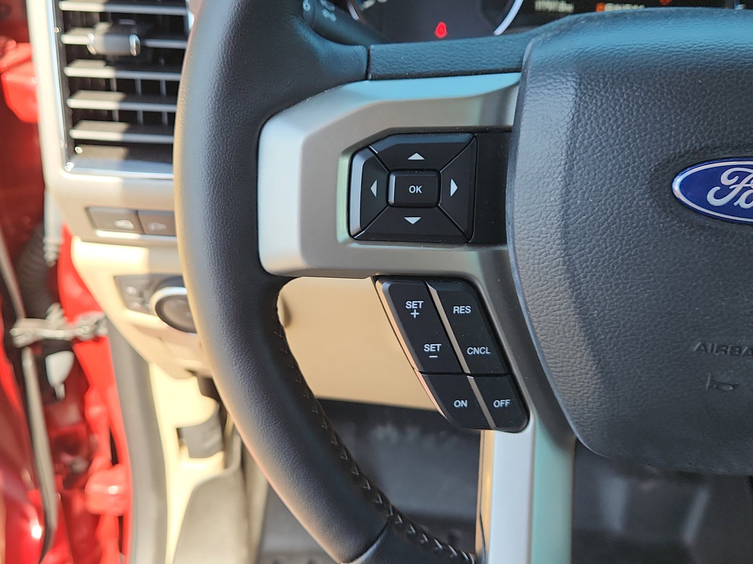 Used 2021 Ford F350 Lariat w/ Chrome Package AWD/4WD image 17