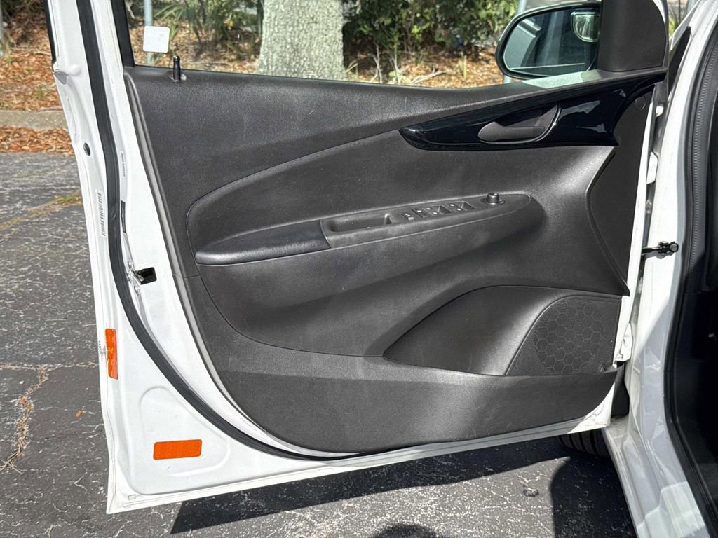 Used 2020 Chevrolet Spark LT image 19