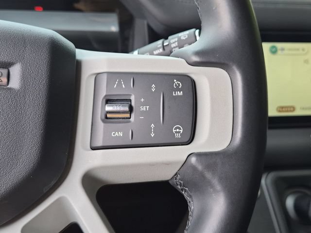 Used 2024 Land Rover Defender 110 SE AWD/4WD image 18