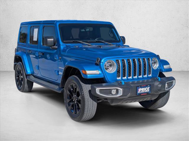 Used 2022 Jeep Wrangler Unlimited Sahara w/ Cold Weather Group image 3