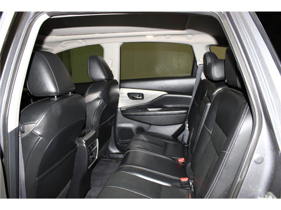 Used 2018 Nissan Murano Platinum w/ Cargo Package image 12