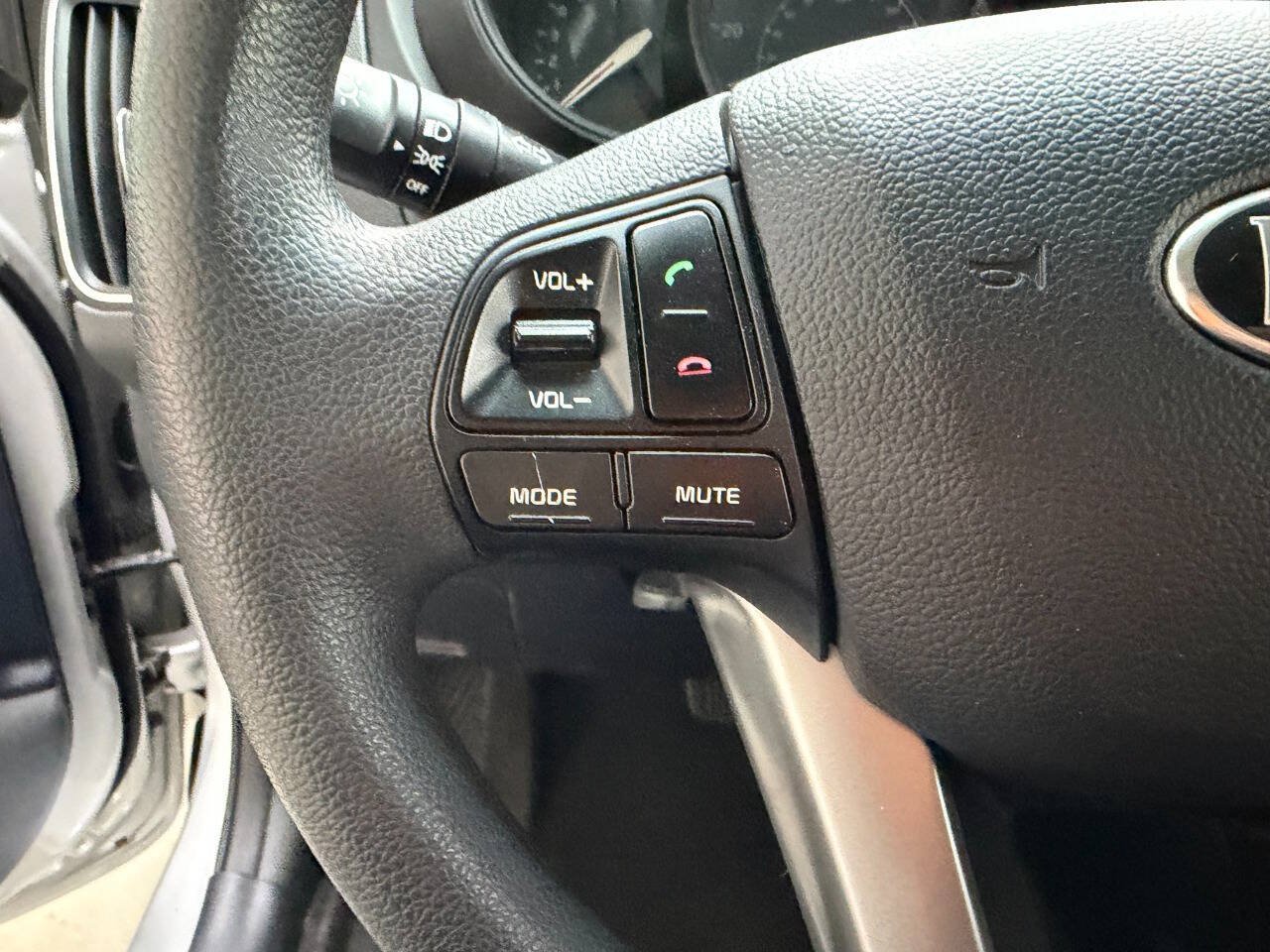Used 2017 Kia Rio LX FWD image 23