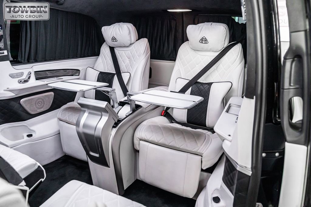Used 2020 Mercedes-Benz Metris Passenger image 9