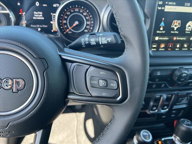 Used 2023 Jeep Wrangler Sport S image 27