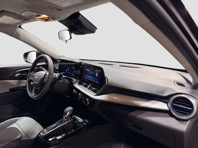 New 2026 Chevrolet Trax LT image 31