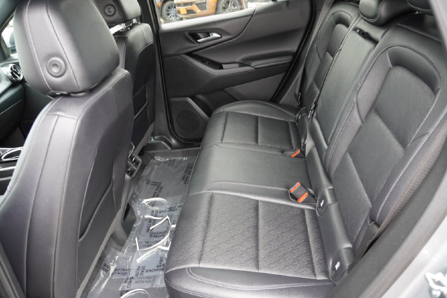Used 2025 Chevrolet Equinox LT w/ Convenience Package II AWD/4WD image 18
