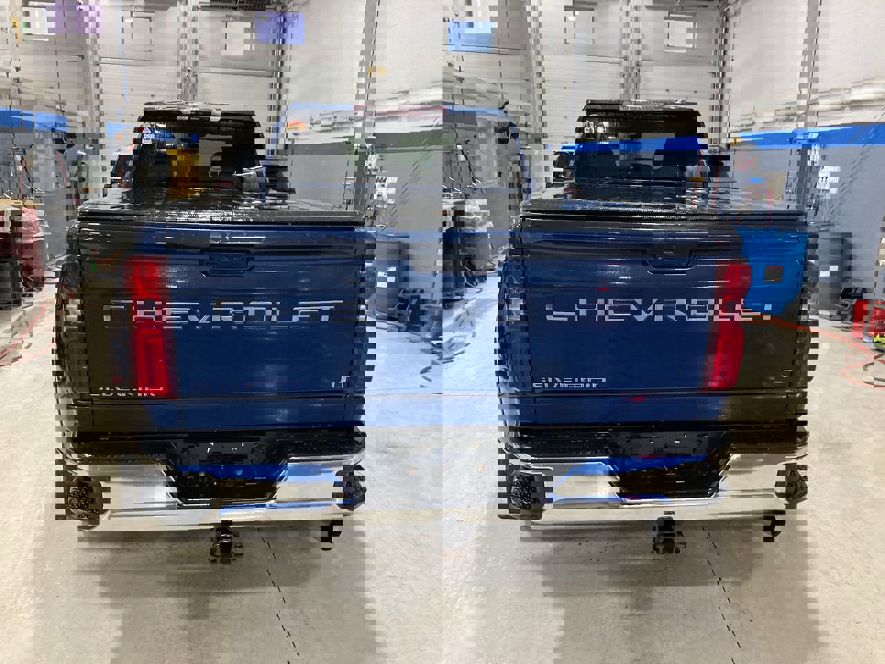 Used 2021 Chevrolet Silverado 3500 LT w/ Convenience Package AWD/4WD image 6